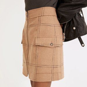 Madewell (Re)Sourced Zip-Front Mini Skirt in Windowpane, size 4